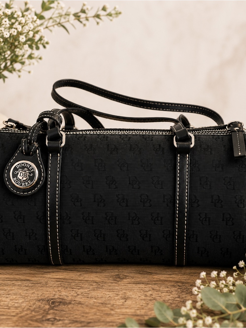 Dooney & Bourke DB Black Barrel Satchel Shoulder Bag Y2K